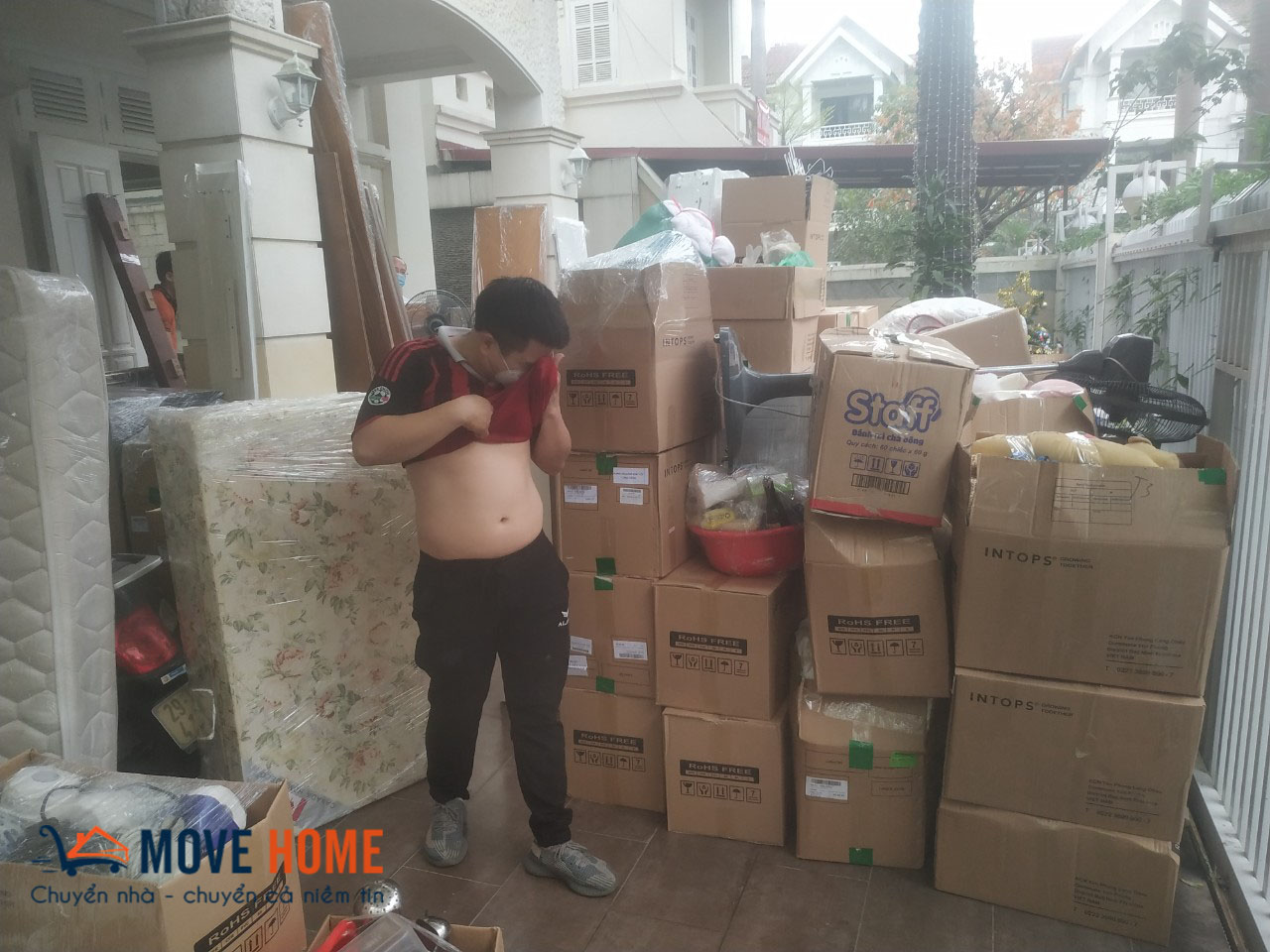 Dịch vụ chuyển nhà trọn gói giá rẻ tại Move Home