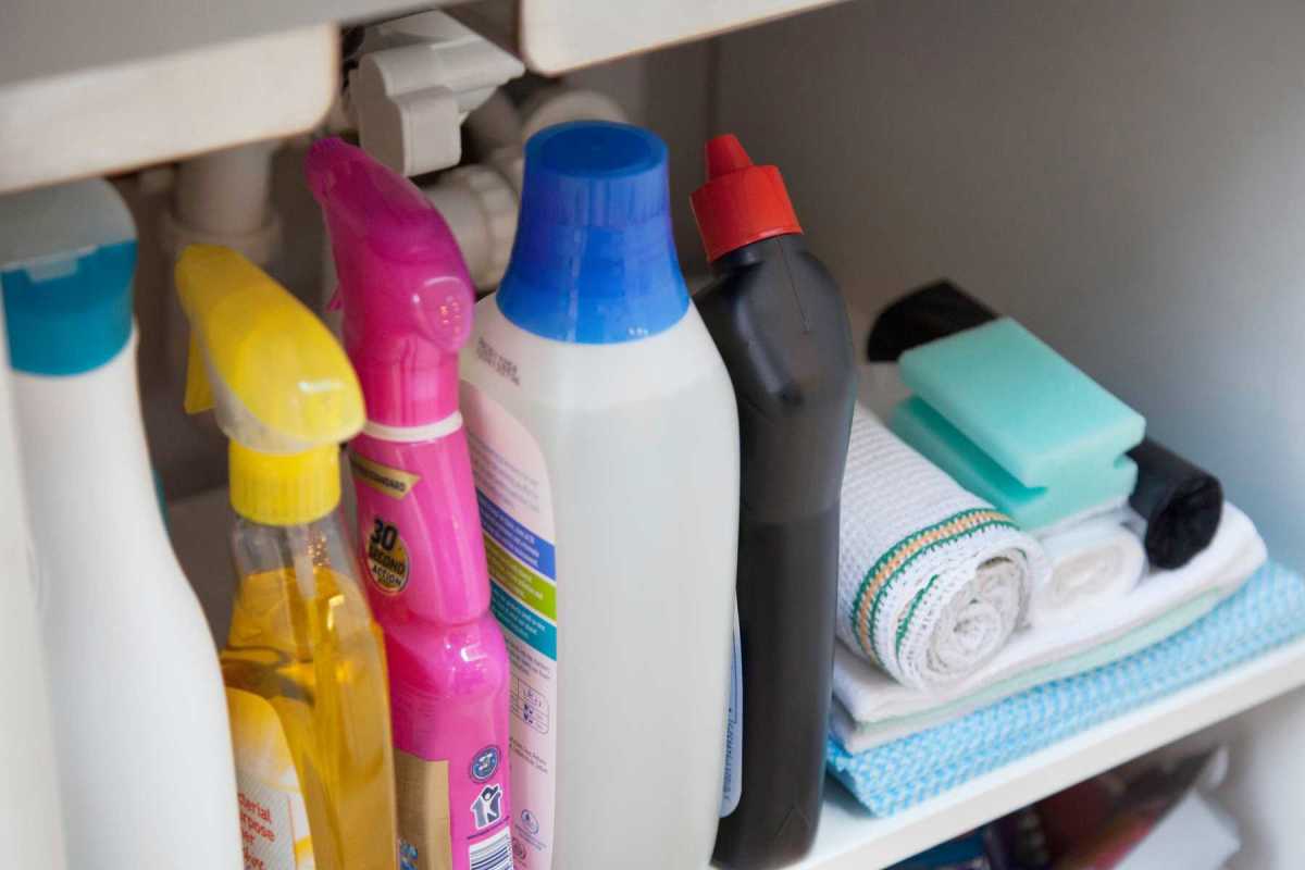 đóng gói chất tẩy rửa cẩn thận