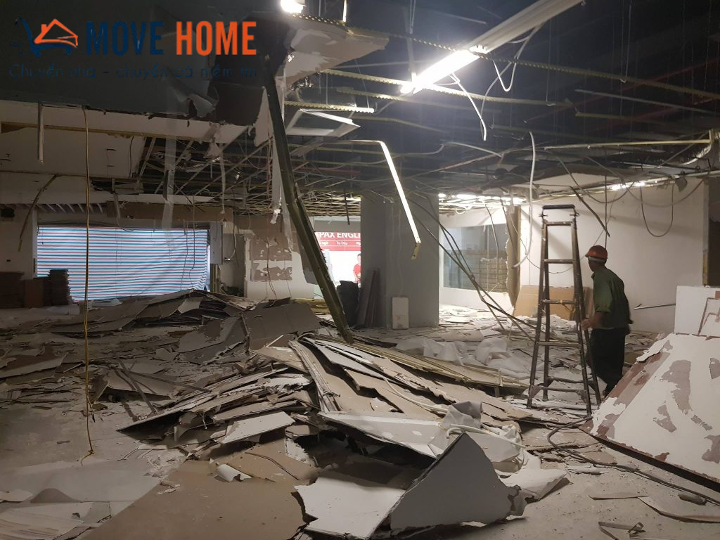 tháo dỡ trần vách thạch cao