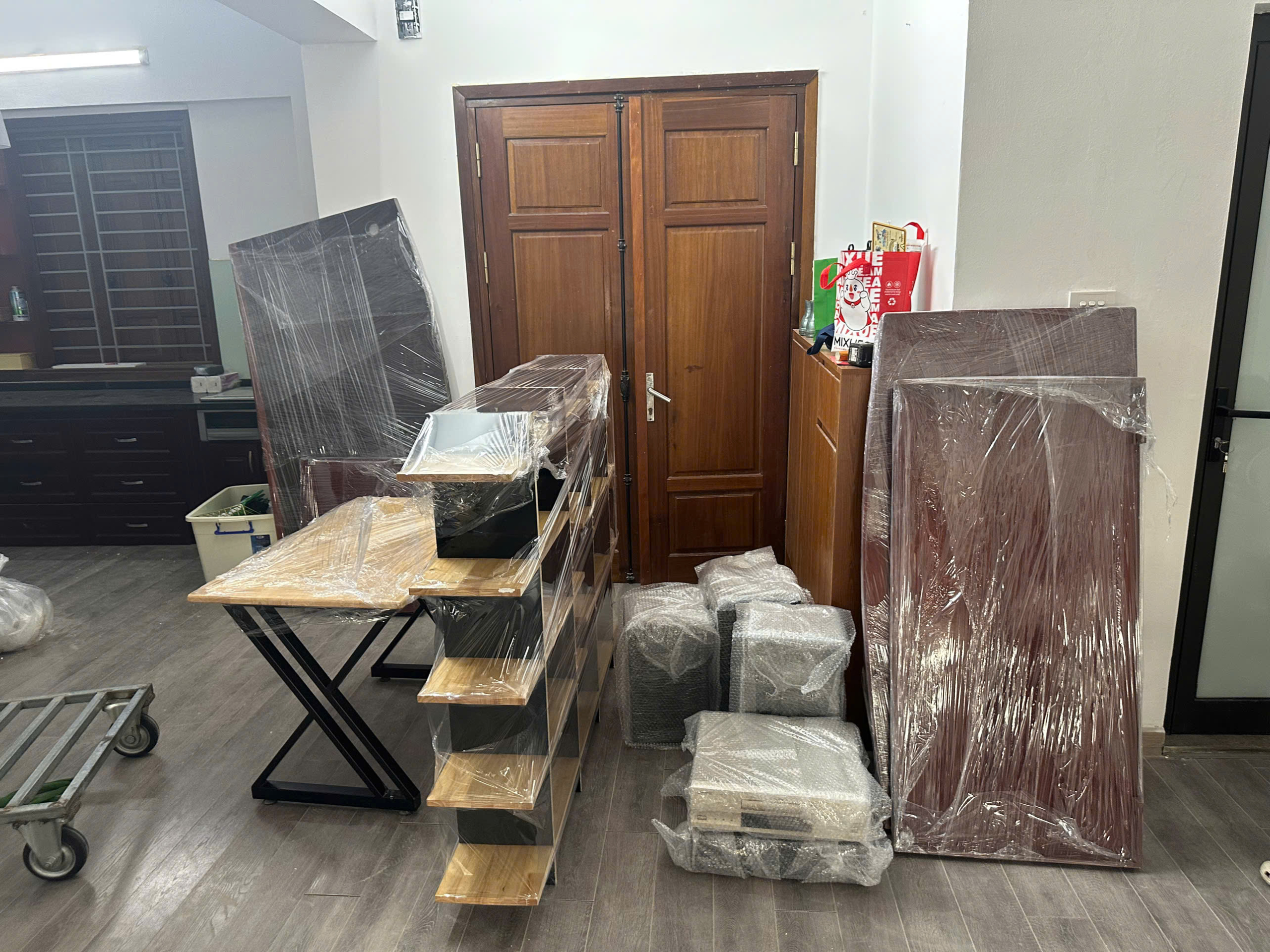 xe tải chuyển nhà Move Home